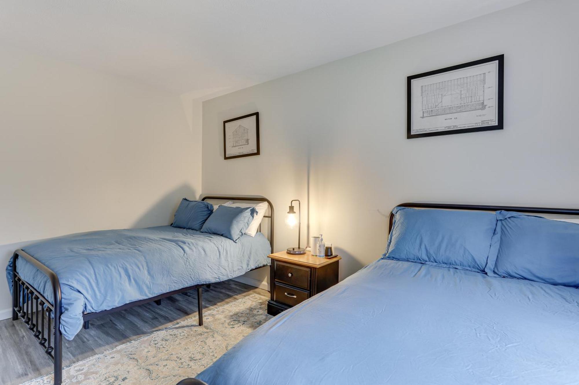 Holiday home Townhouse Less Than 1 Mi To Area!